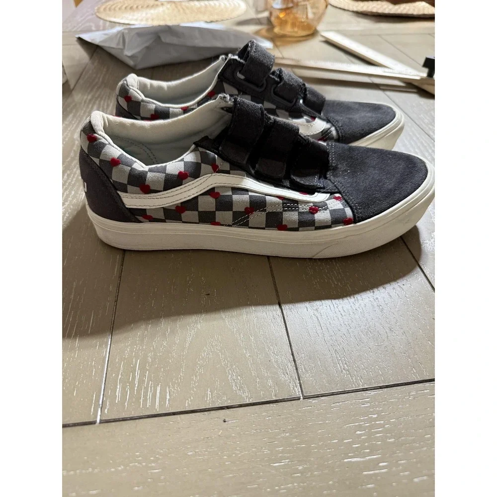 Vans Old Skool V ComfyCush‎ Shoes Mens Size 9 Checkerboard Hearts Love You